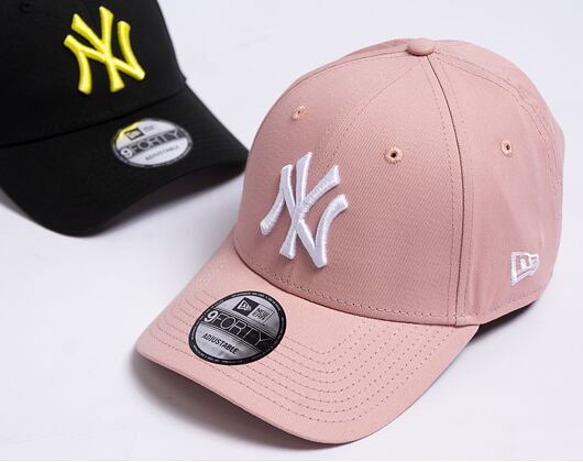 Kšiltovka New Era - MLB Essential 9FORTY - NY Yankees - Pale Pink