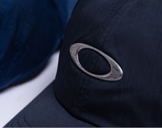 Kšiltovka Oakley Tincan Lux Dadcap - Black