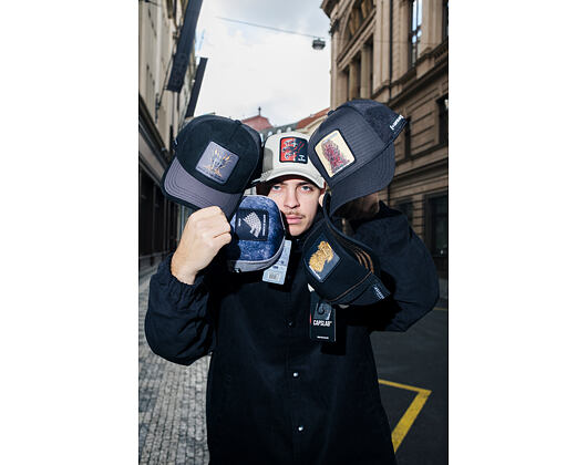 Kšiltovka Capslab - Game of thrones trucker