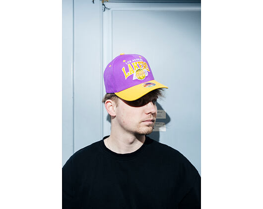 Cap Mitchell & Ness - NBA Team Arch Snapback - Los Angeles Lakers - Purple / Yellow