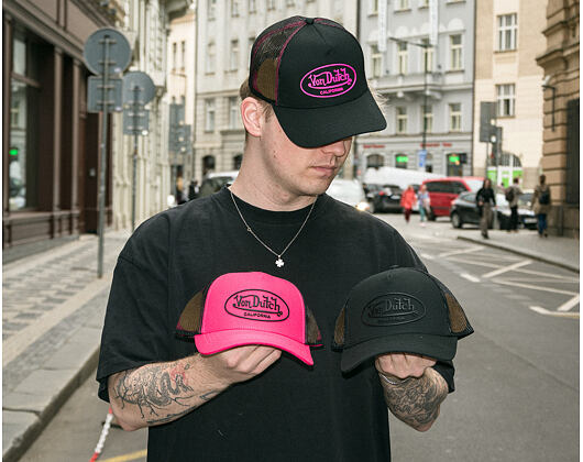 Kšiltovka Von Dutch - Trucker - Rubber Logo Pink/Black