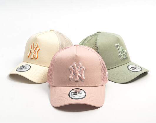 Cap New Era - MLB Outline 9FORTY A-Frame Trucker - NY Yankees - Pink Rouge / White