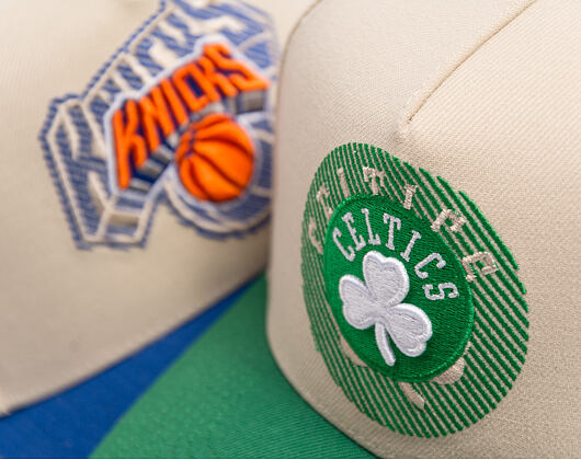 Cap Mitchell & Ness - Off Tilted - NBA - Boston Celtics - Off White