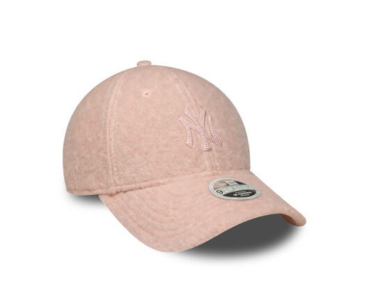 Womens Cap New Era - MLB Winter Borg Teddy 9FORTY M-CROWN - NY Yankees - Blush Pink