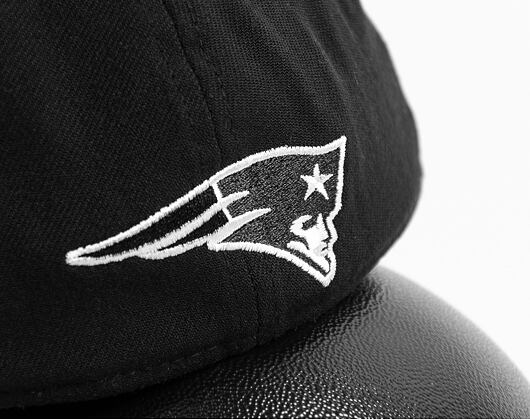New Era 39THIRTY NFL22 Sideline New England Patriots Black / White Cap