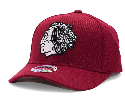 Kšiltovka Mitchell & Ness Burgundy Classic Red Chicago Blackhawks