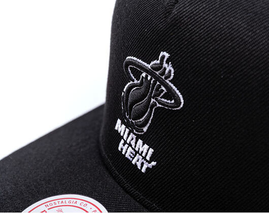 Kšiltovka Mitchell & Ness - NBA Born To Win Pro Snapback - Miami Heat - Black