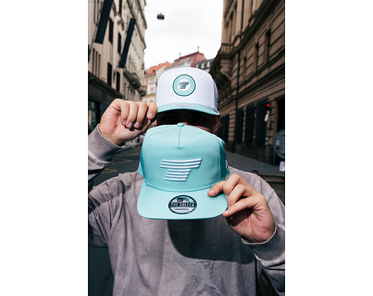New Era - LIV Golf 9SEVENTY Trucker - Torque - White