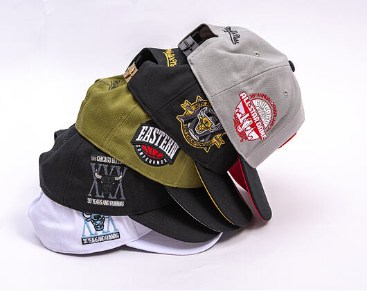 Kšiltovka Mitchell & Ness - NBA Core Iii Pro Bulls - Chicago Bulls - Black-Grey