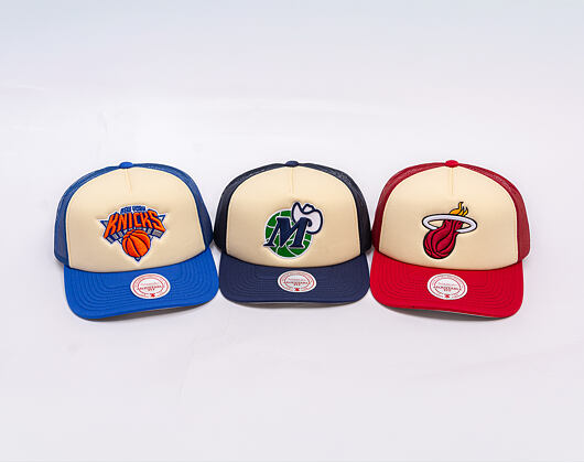 Kšiltovka Mitchell & Ness - NBA Vintage Block Trucker HWC - Dallas Mavericks - Cream