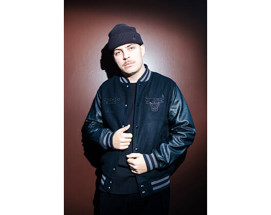 Jacket New Era - NBA Tonal Patch Varsity - Chicago Bulls - Black