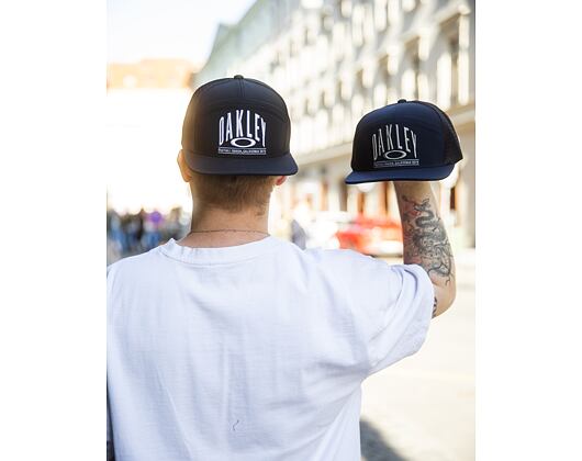 Cap Oakley -  Fhr Trucker Hat - Pitch Black