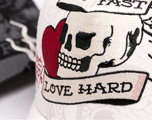Cap Ed Hardy - Unisex Live Fast Love Hard 5 Panel Trucker Cap - White