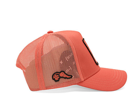 Cap Capslab - Looney Tunes Trucker - Bugs Bunny Line Art Patch - Coral