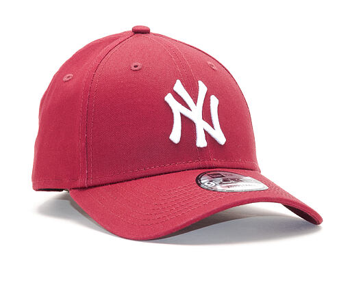 New Era League Essential New York Yankees 9FORTY Cardinal/White Strapback Cap