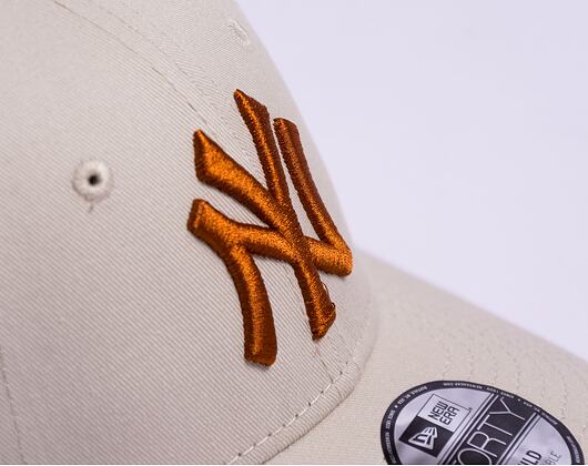 Dětská kšiltovka New Era 9FORTY Kids MLB League Essential New York Yankees Stone / Caramel Brown