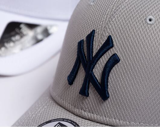 Kšiltovka New Era - MLB Essential 9FORTY - NY Yankees - Gray / Navy