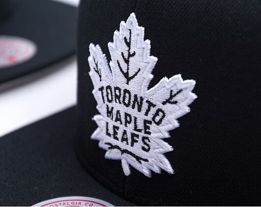 Kšiltovka Mitchell & Ness - Toronto Maple Leafs - Evergreen Black White Snapback - Black
