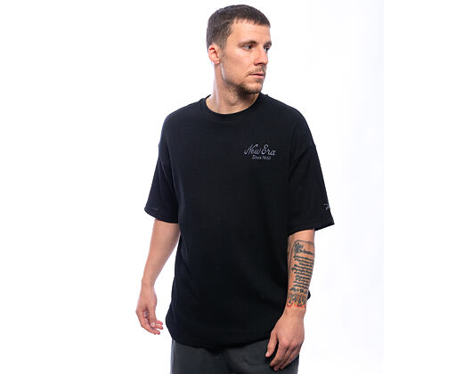Triko New Era - Branded Waffle Oversized Tee - Black