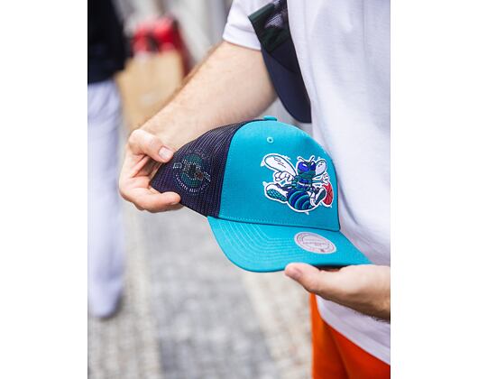 Kšiltovka Mitchell & Ness - NBA Tremor Trucker HWC - Charlotte Hornets - Teal
