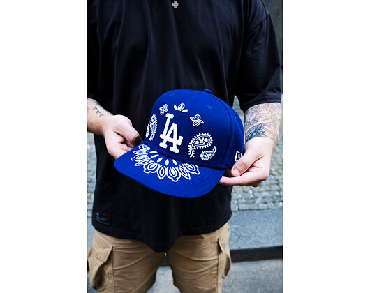 Kšiltovka New Era - MLB Paisley Bandana 59FIFTY - LA Dodgers - Dark Royal