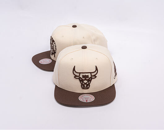Cap Mitchell & Ness - NBA Fashion Basic 2T Snapback - Chicago Bulls - Cream
