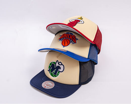 Kšiltovka Mitchell & Ness - NBA Vintage Block Trucker HWC - Dallas Mavericks - Cream