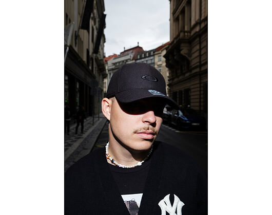 Oakley - 47 Oakley Mvp Cap - Blackout