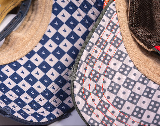 Cap Capslab - Looney Tunes Daffy Duck The Boxer - Vanilla / Navy