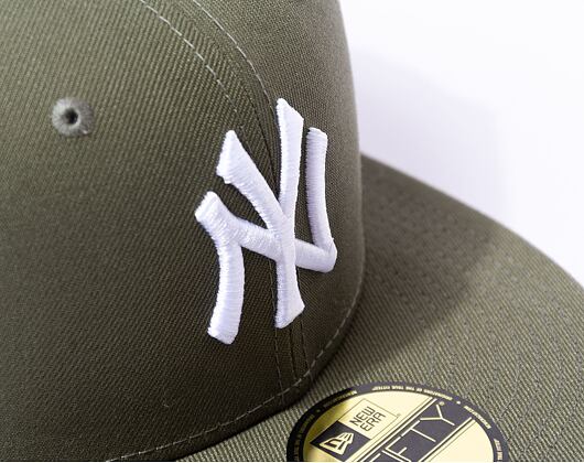 Kšiltovka New Era - MLB Essential 59FIFTY - NY Yankees - New Olive / White