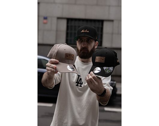 Kšiltovka New Era 9FORTY New World Ash Brown