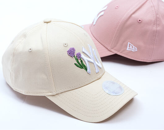 Dámská Kšiltovka New Era - MLB Beaded 9FORTY - NY Yankees - Cream
