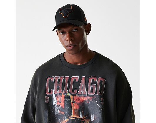 Mikina New Era - NBA Washed Graphic Crewneck - Chicago Bulls - Black