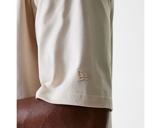 Triko New Era - Oversized Flag Tech Tee - Cream