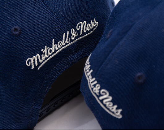 Kšiltovka Mitchell & Ness - Sand Storm Classic Red - Milwaukee Bucks - Navy/Sand