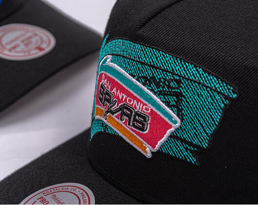 Cap Mitchell & Ness - NBA Tilted Pro Snapback Hwc - San Antonio Spurs - Black
