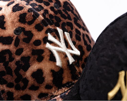 Womens Cap New Era - MLB Womens Leo Velour 9FORTY - NY Yankees - Brown / Cream