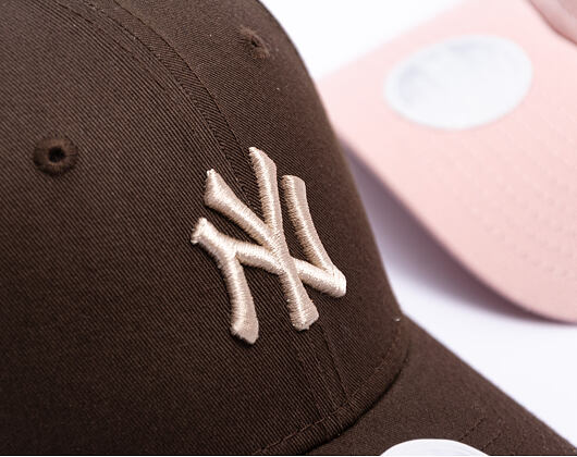 Womens Cap New Era - MLB Womens Essential Midi Logo 9FORTY - NY Yankees - Brown