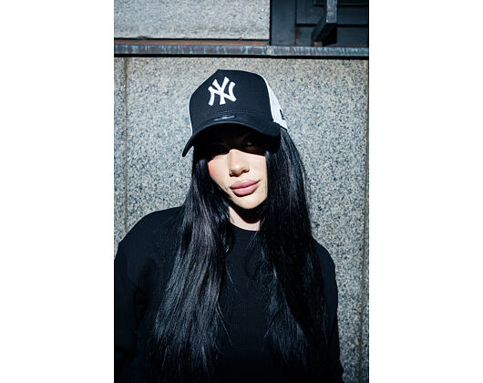 Cap New Era - MLB Clean Trucker 2 9FORTY Trucker - NY Yankees - Black / White