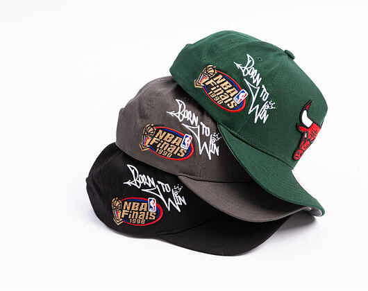 Cap Mitchell & Ness  - NBA Born To Win - Pro Pinch Snapback - Chicago Bulls - Black