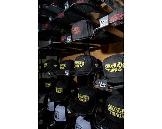 Cap New Era - All Over Vines 59FIFTY - Stranger Things - Black