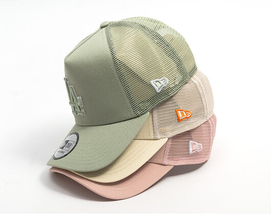 Cap New Era - MLB Outline 9FORTY A-Frame Trucker - NY Yankees - Pink Rouge / White