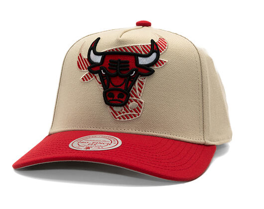 Cap Mitchell & Ness - Off Tilted - NBA - Chicago Bulls - Off White