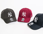'47 Brand New York Yankees MVP Navy Snapback Cap
