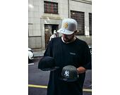 New Era 9FIFTY NFL Black on Black Las Vegas Raiders Snapback Cap