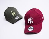 New Era League Essential New York Yankees 9FORTY Cardinal/White Strapback Cap