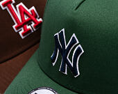 Cap New Era - MLB Outline Script 9FORTY A-Frame - NY Yankees - Cilantro Green