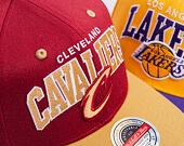 Cap Mitchell & Ness - NBA Team Arch Snapback - Cleveland Cavaliers - Dark Red / Gold