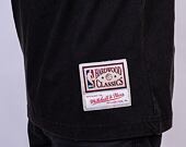 Mitchell & Ness San Antonio Spurs Centre Circle SSTEINTL930 Washed Black T-Shirt