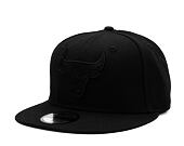 Kšiltovka New Era - NBA Black on Black 59FIFTY - Chicago Bulls - Black